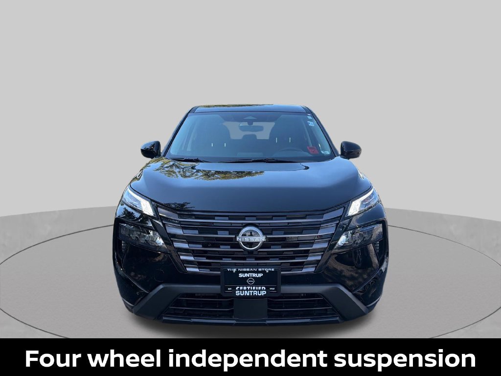 Certified 2026 Nissan Rogue SV FWD image 22