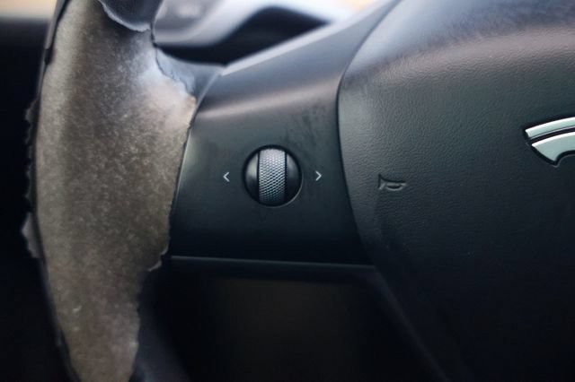 Used 2023 Tesla Model 3 Standard Range RWD image 26