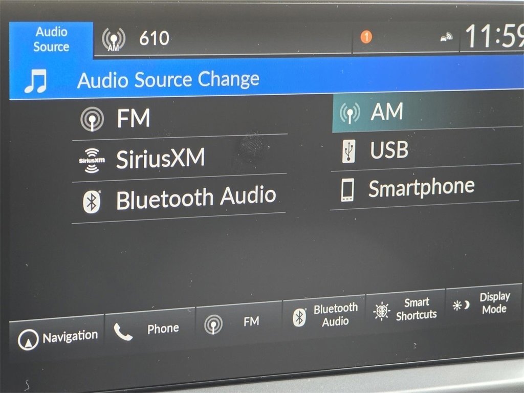 New 2025 Honda Pilot Touring image 6