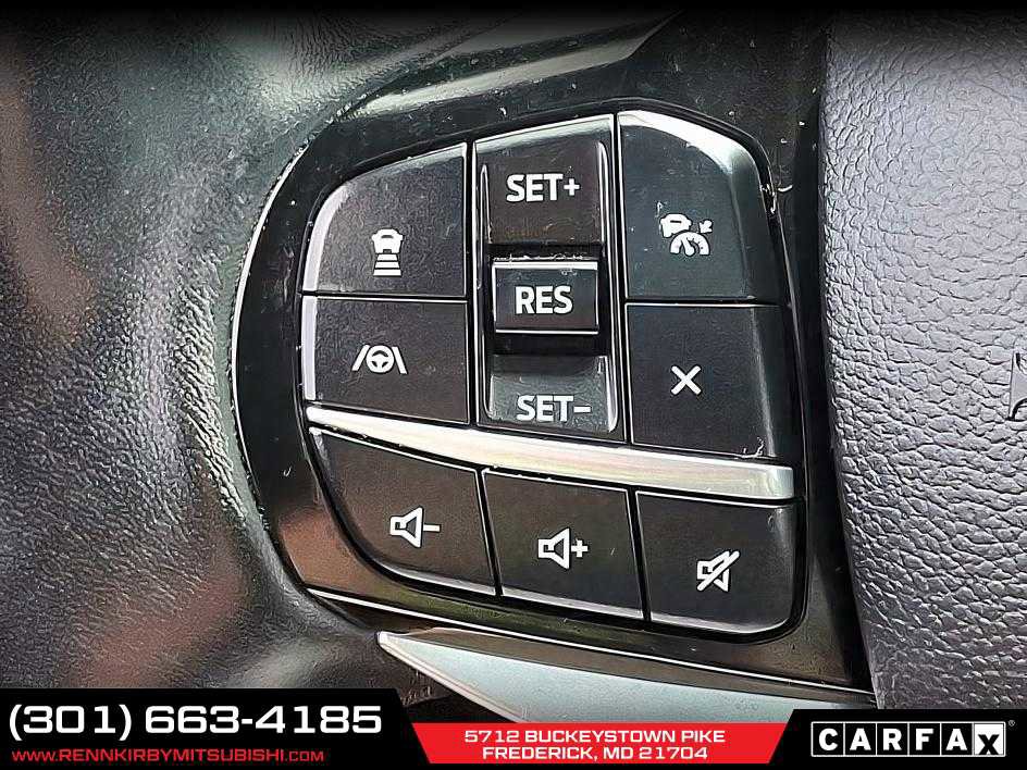 Used 2022 Ford Explorer Platinum image 25