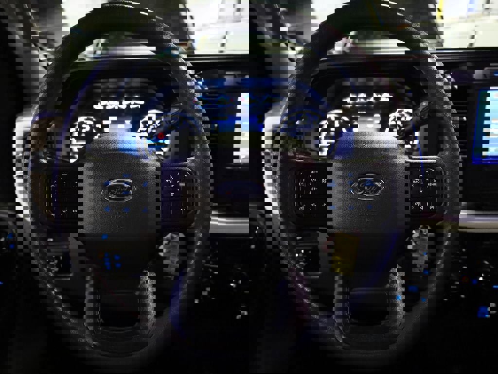 Used 2024 Ford F350 XLT w/ FX4 Off-Road Package image 8