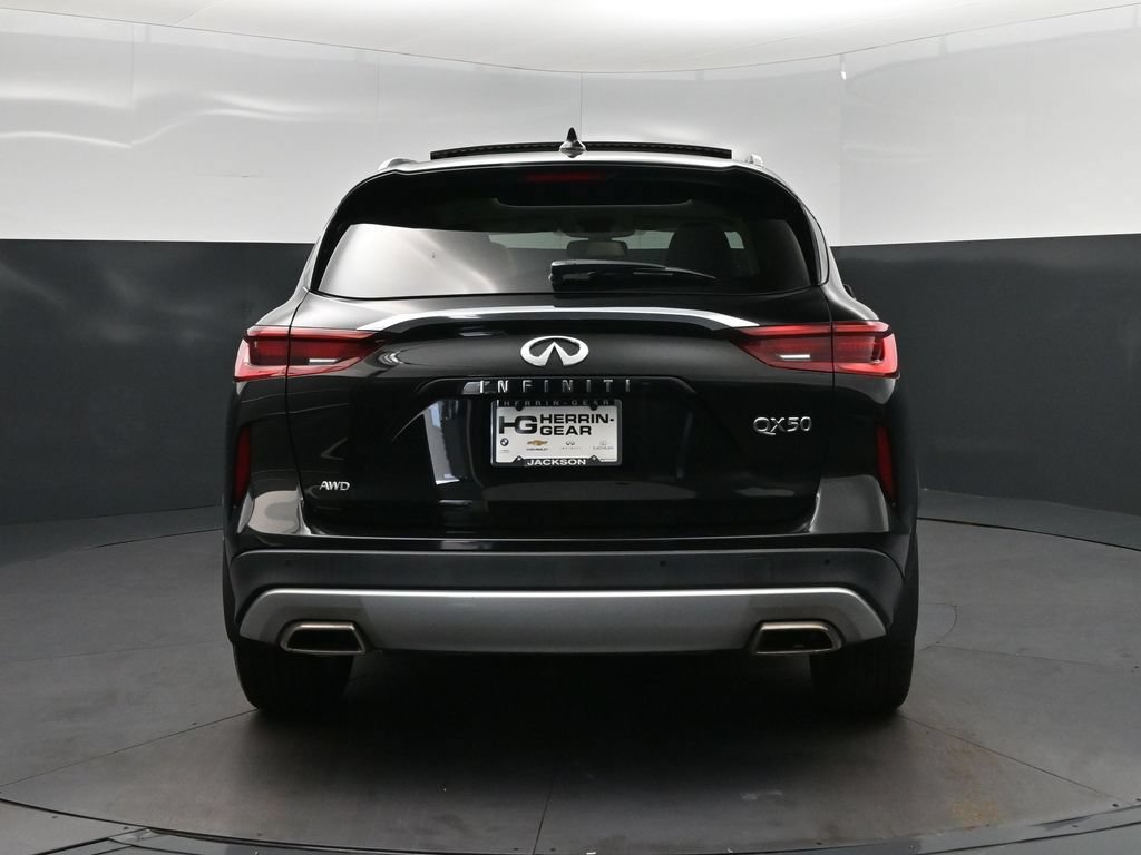 Certified 2022 INFINITI QX50 Essential AWD/4WD image 6