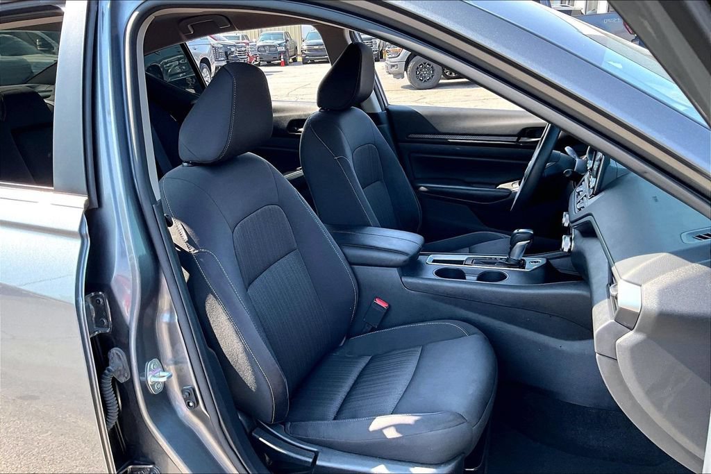 Used 2024 Nissan Altima 2.5 S FWD image 26