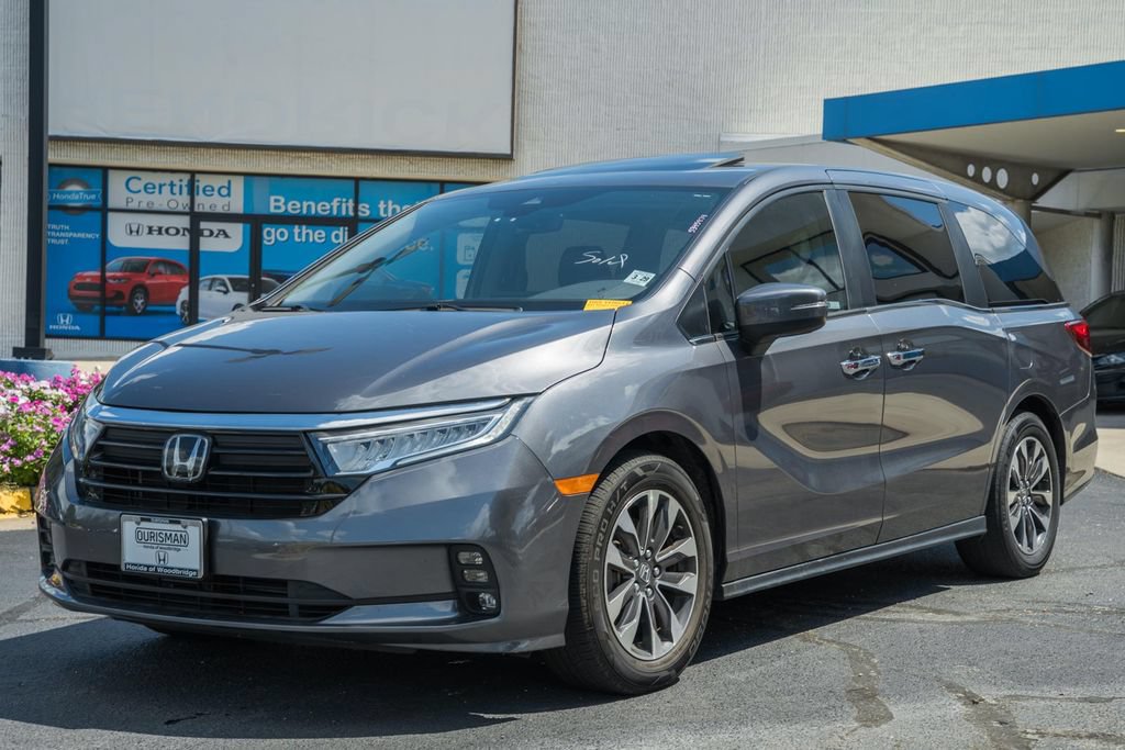 Used 2024 Honda Odyssey EX-L image 3