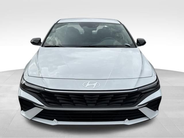 New 2026 Hyundai Elantra Sport FWD image 8
