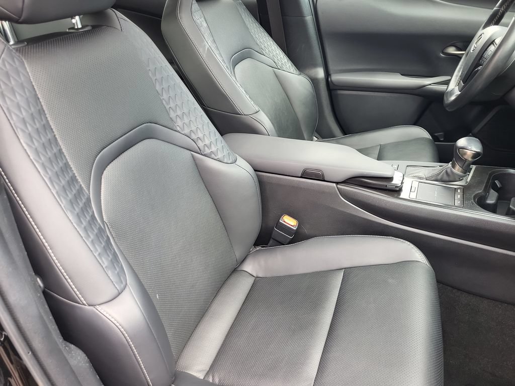 Used 2019 Lexus UX 250h AWD/4WD image 21