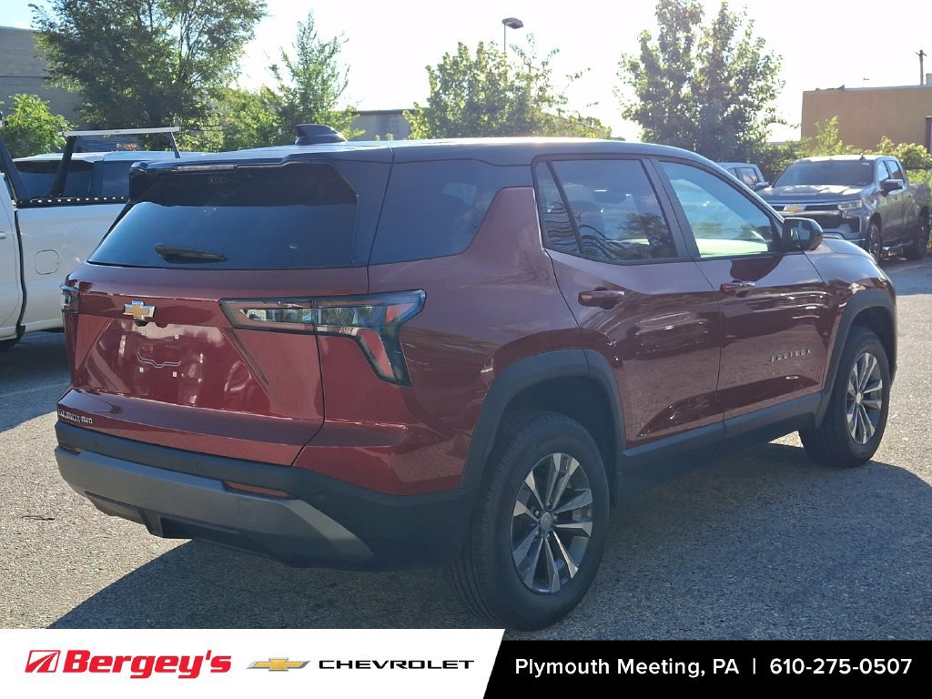New 2026 Chevrolet Equinox LT w/ Safety and Technology Package AWD/4WD image 3