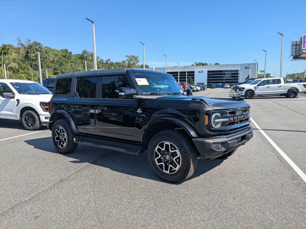 Used 2025 Ford Bronco Outer Banks AWD/4WD image 31