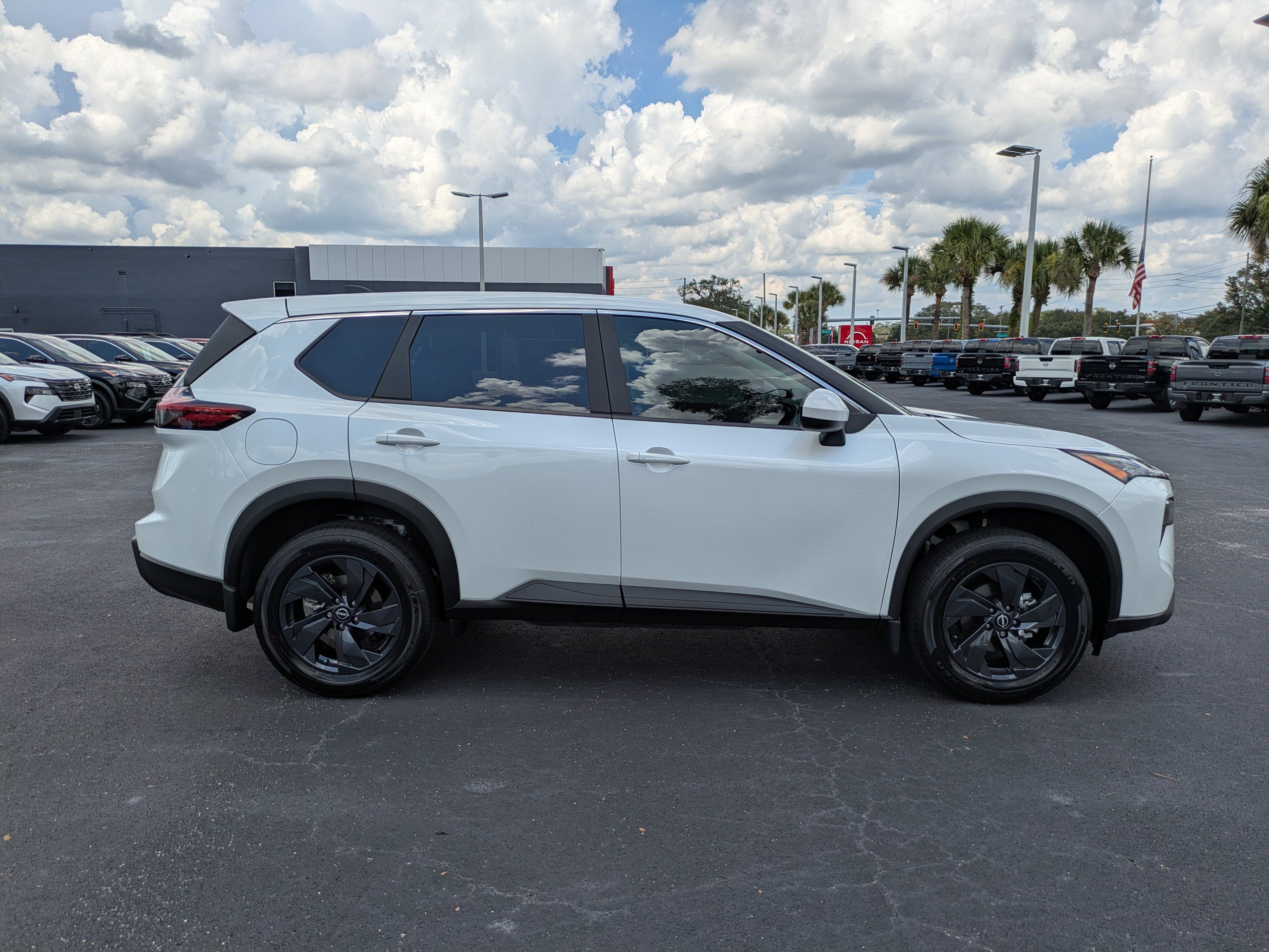 New 2026 Nissan Rogue SV FWD image 3