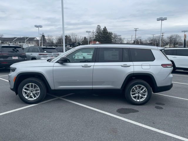 New 2025 Jeep Grand Cherokee L Laredo AWD/4WD image 4