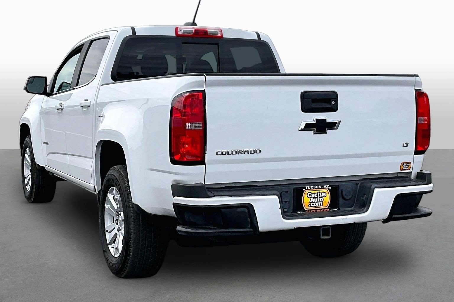 Used 2016 Chevrolet Colorado LT w/ LT Convenience Package RWD image 11