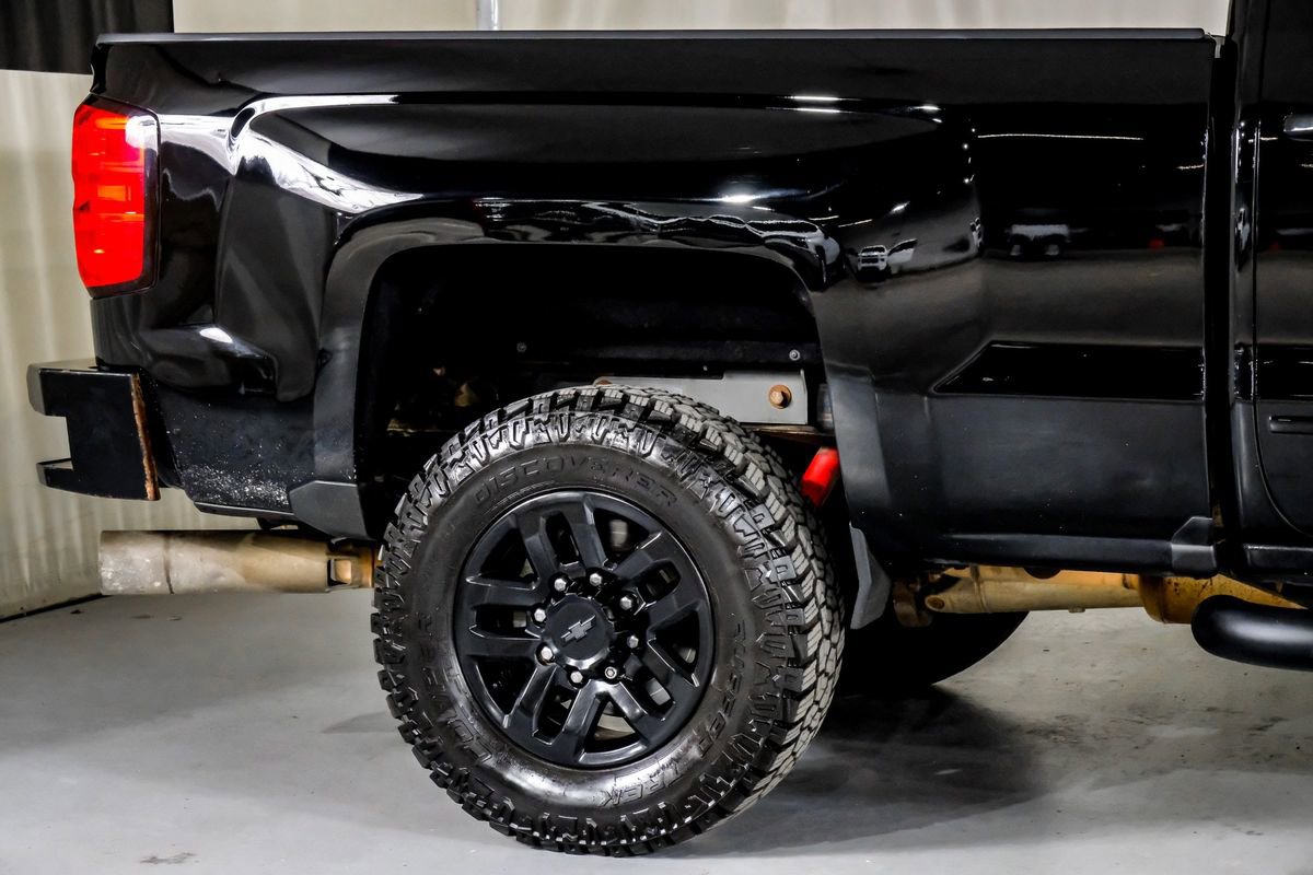 Used 2019 Chevrolet Silverado 2500 LTZ w/ Duramax Plus Package image 6