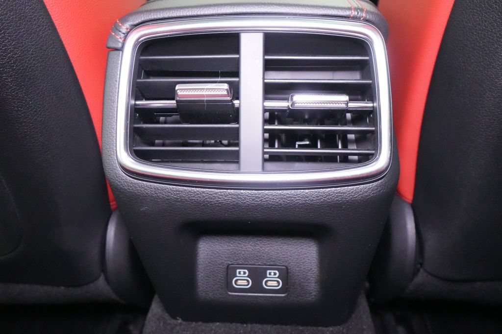 Used 2025 Genesis G70 2.5T w/ Sport Prestige Package AWD/4WD image 23