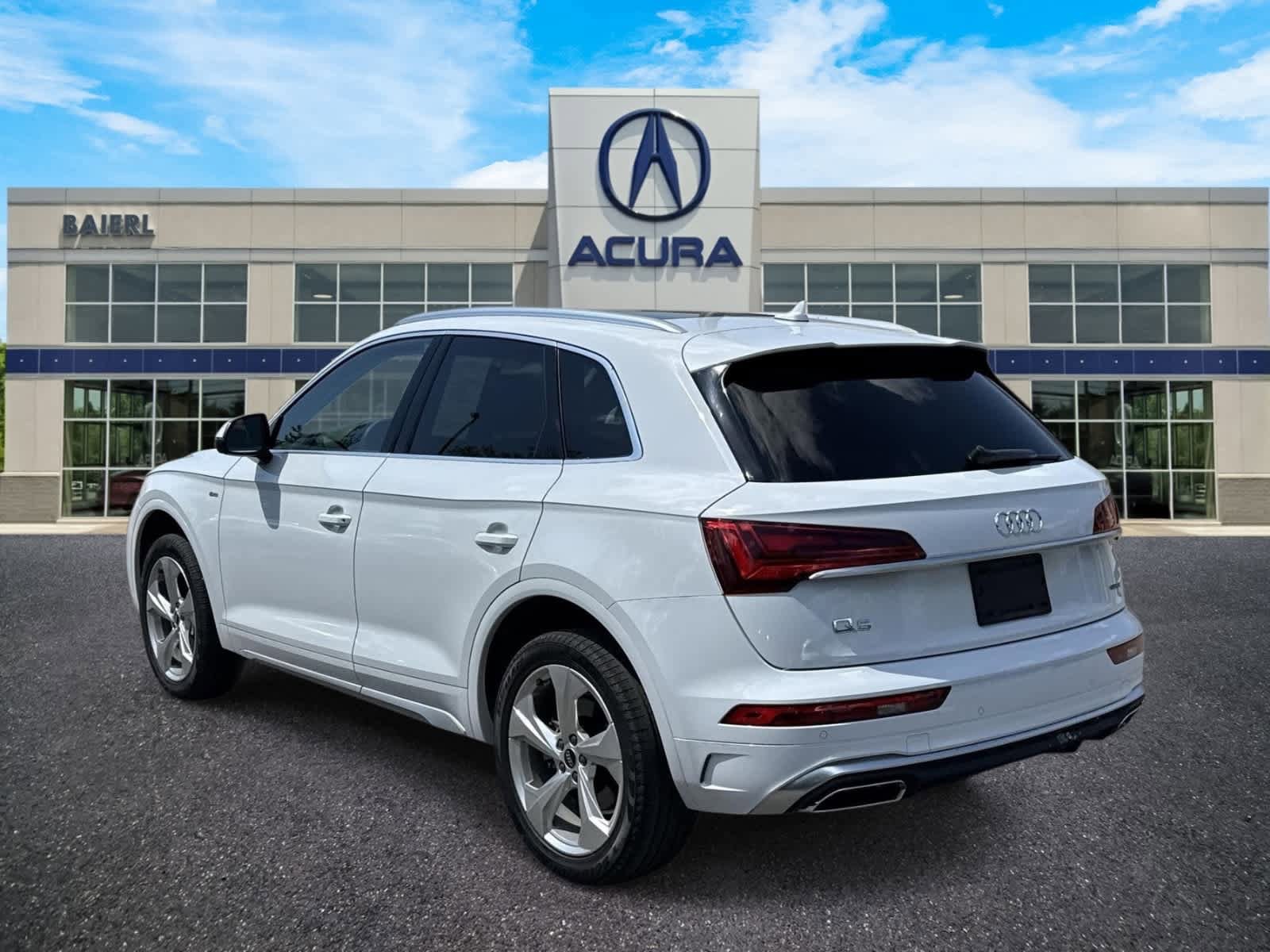 Used 2022 Audi Q5 2.0T Premium Plus AWD/4WD image 3