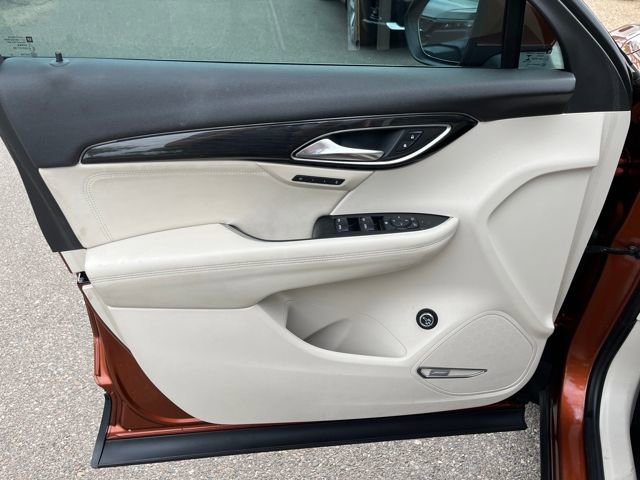 Used 2021 Buick Envision Essence w/ Technology Package I image 14