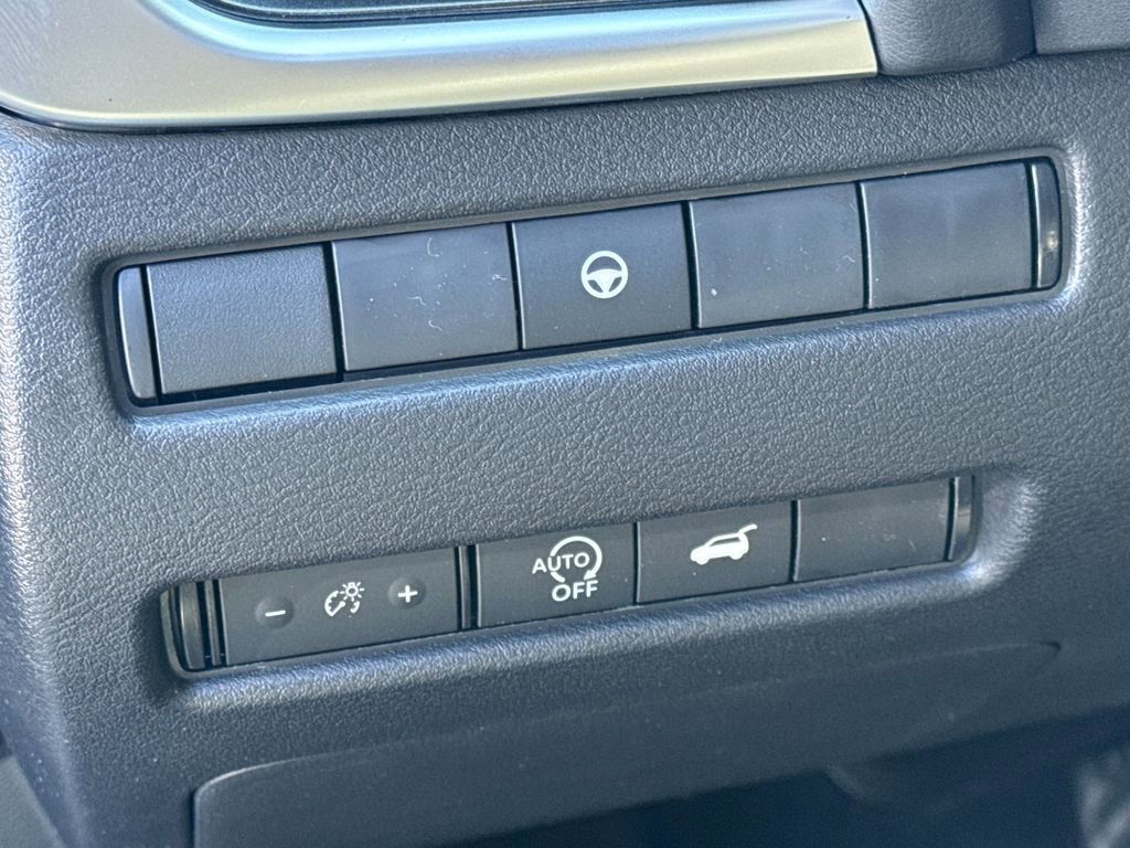 New 2026 Nissan Rogue SV image 33