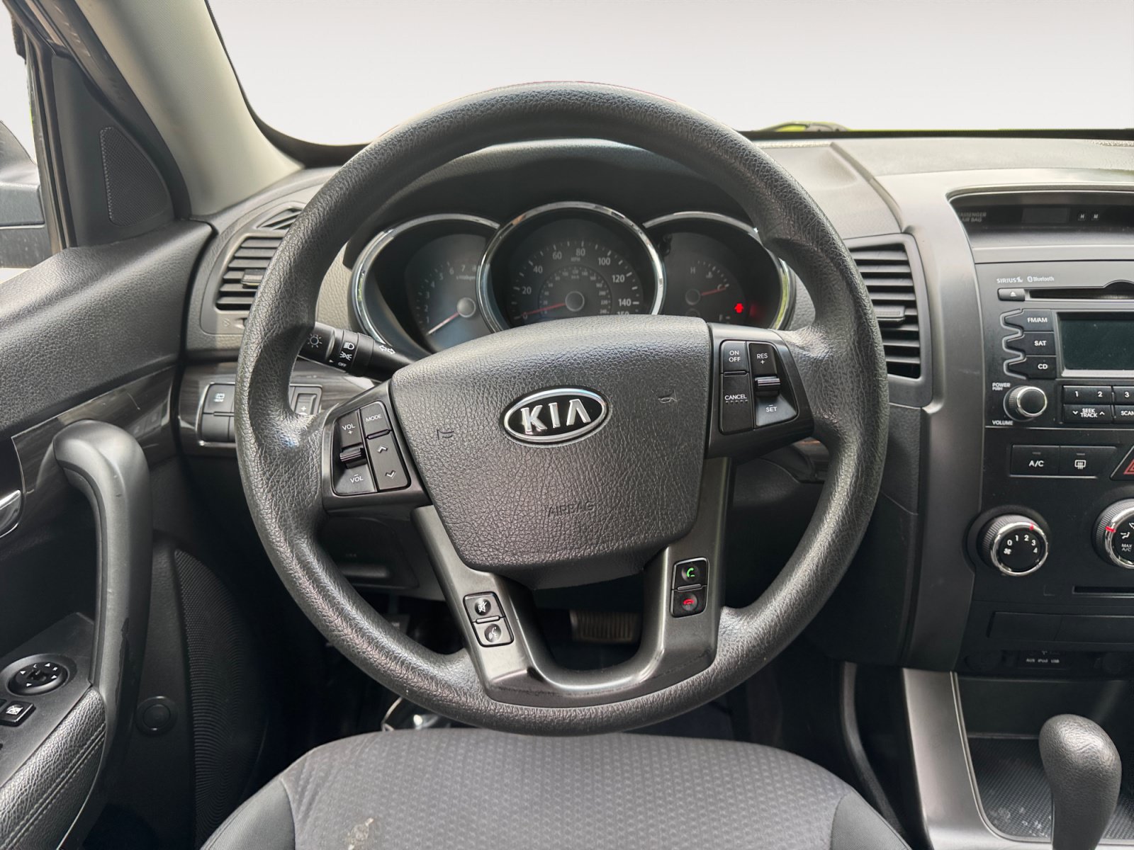 Used 2012 Kia Sorento FWD image 12