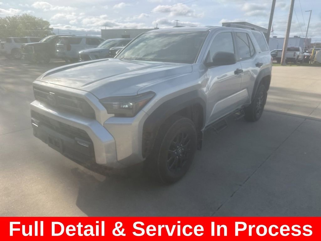 Used 2026 Toyota 4Runner SR5 AWD/4WD image 3