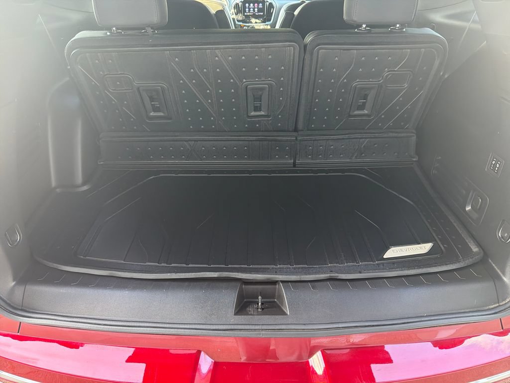 Used 2024 Chevrolet Traverse High Country w/ LPO, Floor Liner Package AWD/4WD image 26