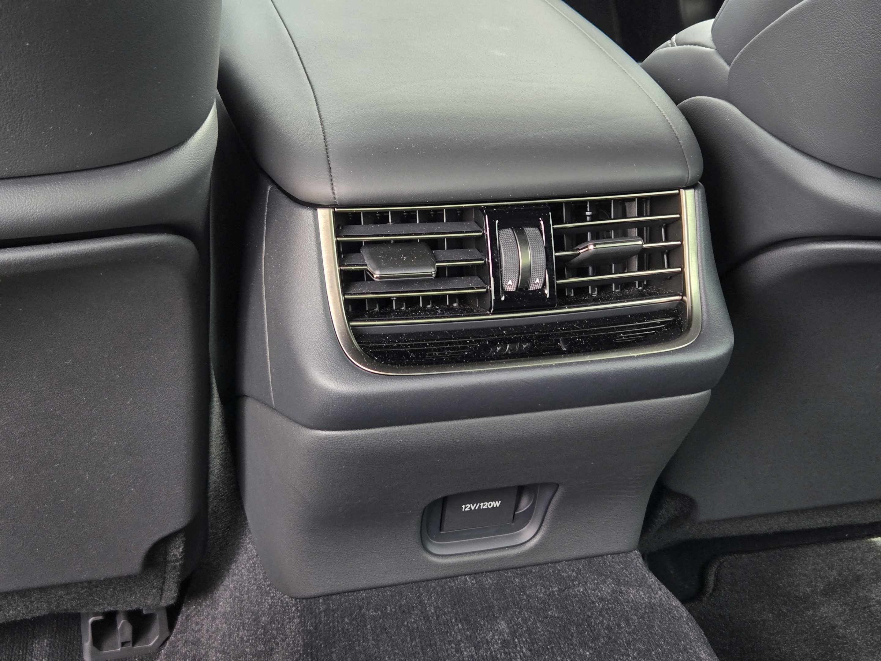Used 2022 Lexus LS 500 w/ Interior Upgrade Package RWD image 30