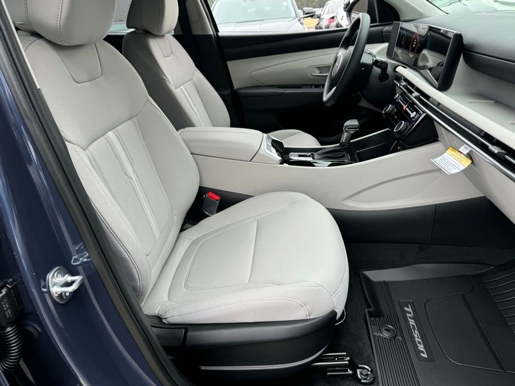 New 2025 Hyundai Tucson SEL FWD image 18