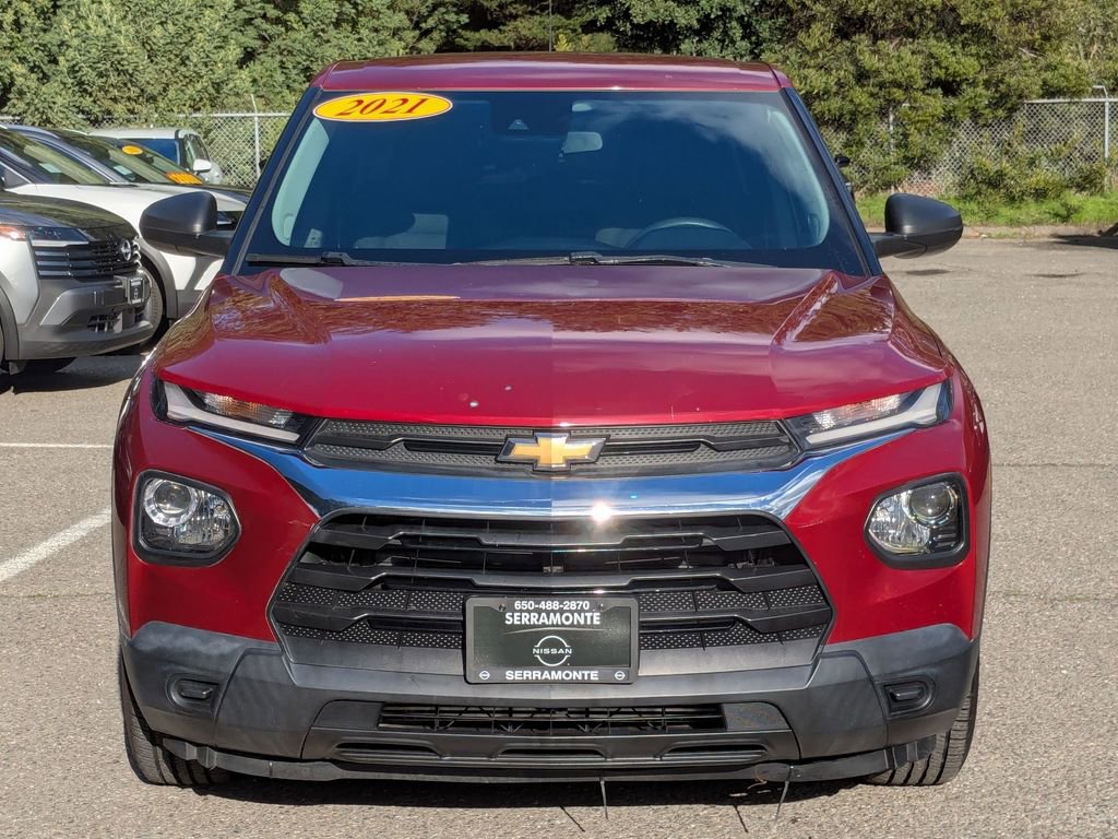 Used 2021 Chevrolet TrailBlazer LS image 2