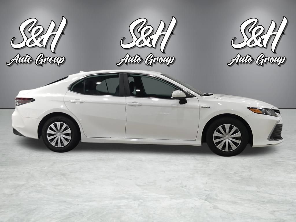 Used 2021 Toyota Camry LE FWD image 18