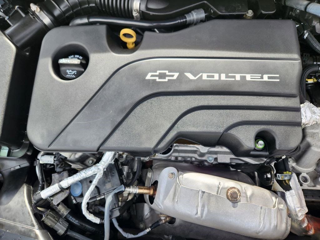 Used 2018 Chevrolet Volt Premier w/ Driver Confidence Package image 19