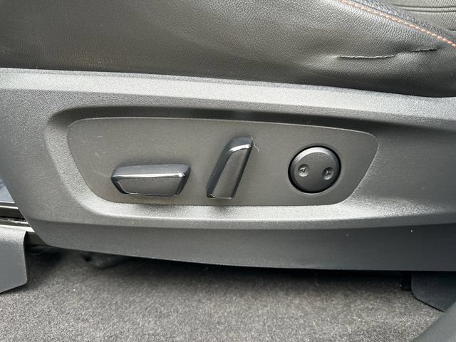 Used 2023 Nissan Pathfinder Rock Creek AWD/4WD image 32
