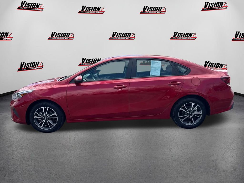 Used 2023 Kia Forte LXS w/ LXS Technology Package image 8