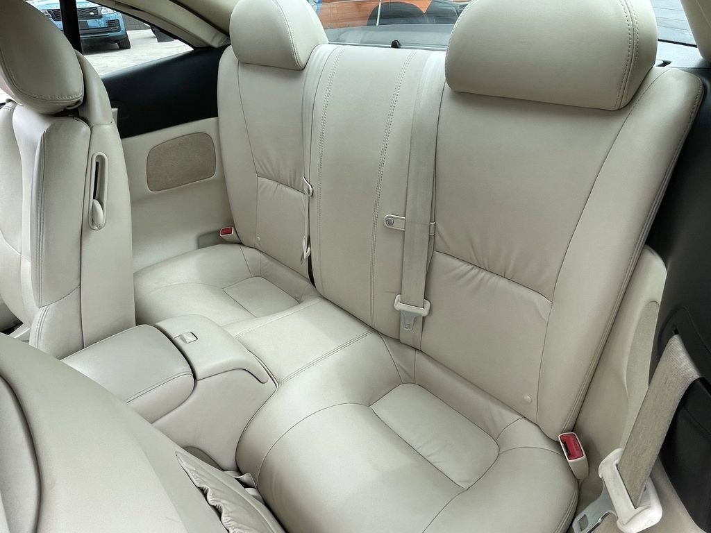 Used 2007 Lexus SC 430 Convertible RWD image 17
