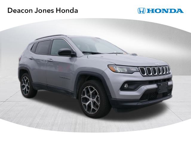 Used 2024 Jeep Compass Latitude image 1