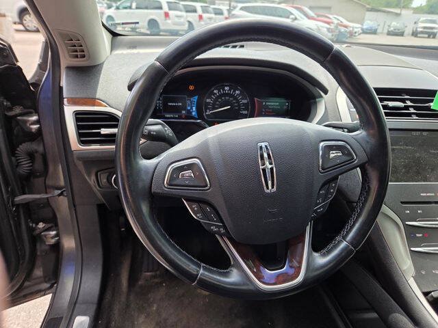 Used 2015 Lincoln MKZ Hybrid w/ Equipment Group 202A Reserve FWD image 15