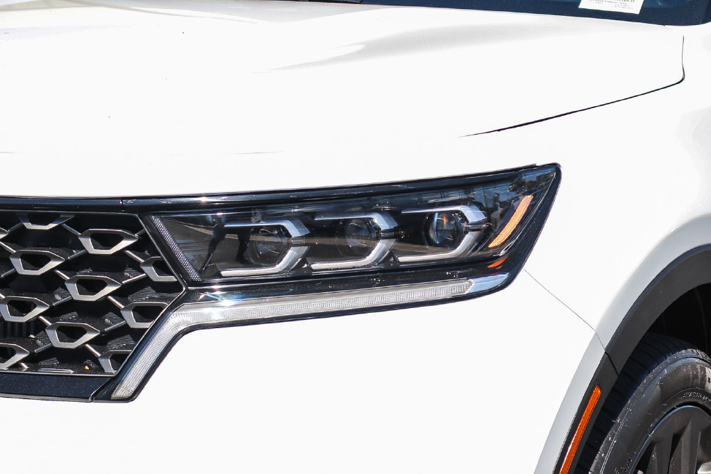 Used 2022 Kia Sorento SX Prestige w/ Rust Color Package AWD/4WD image 10