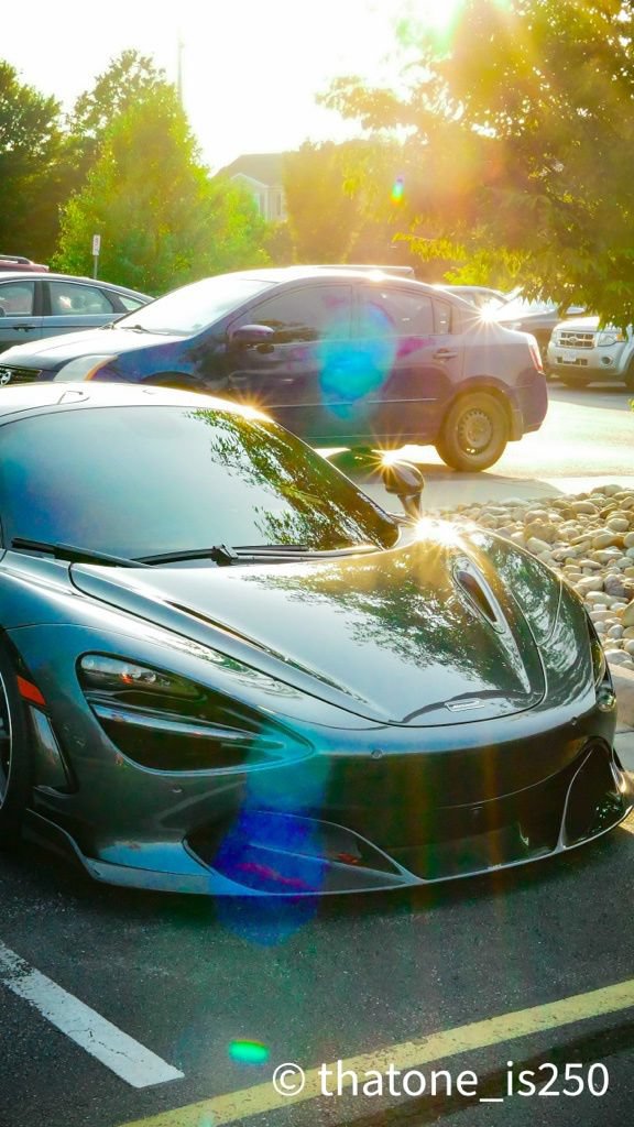 Used 2019 McLaren 720S Performance RWD image 11