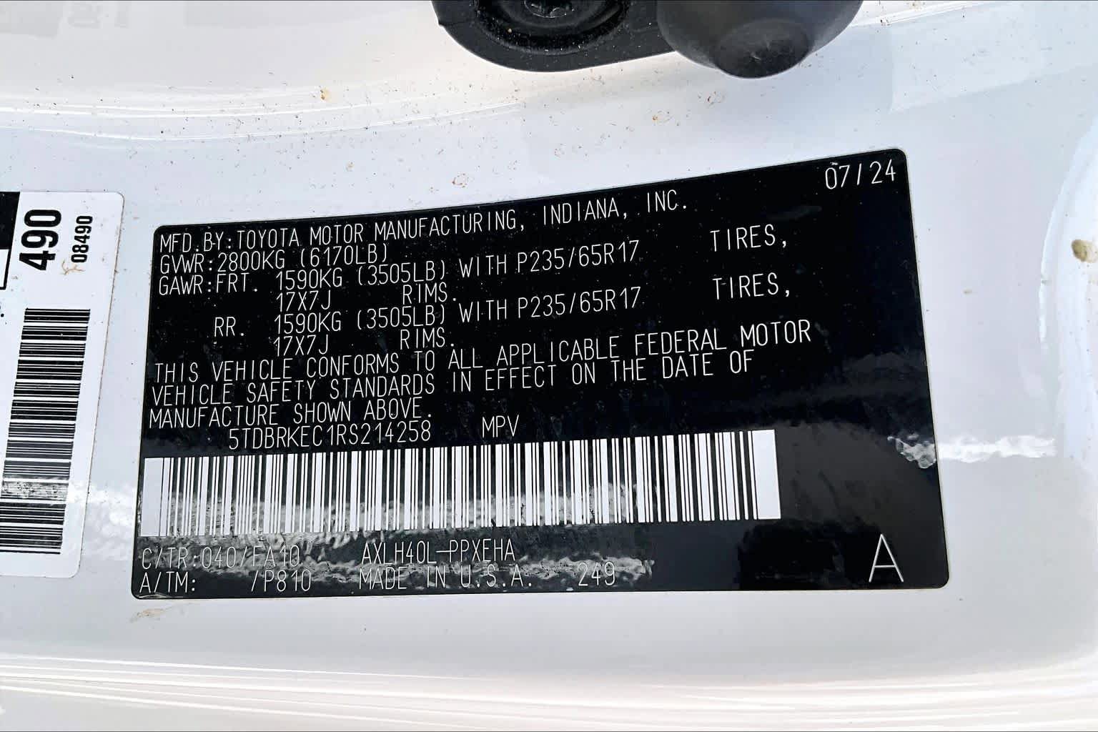 Used 2024 Toyota Sienna LE w/ LE Plus Package FWD image 36