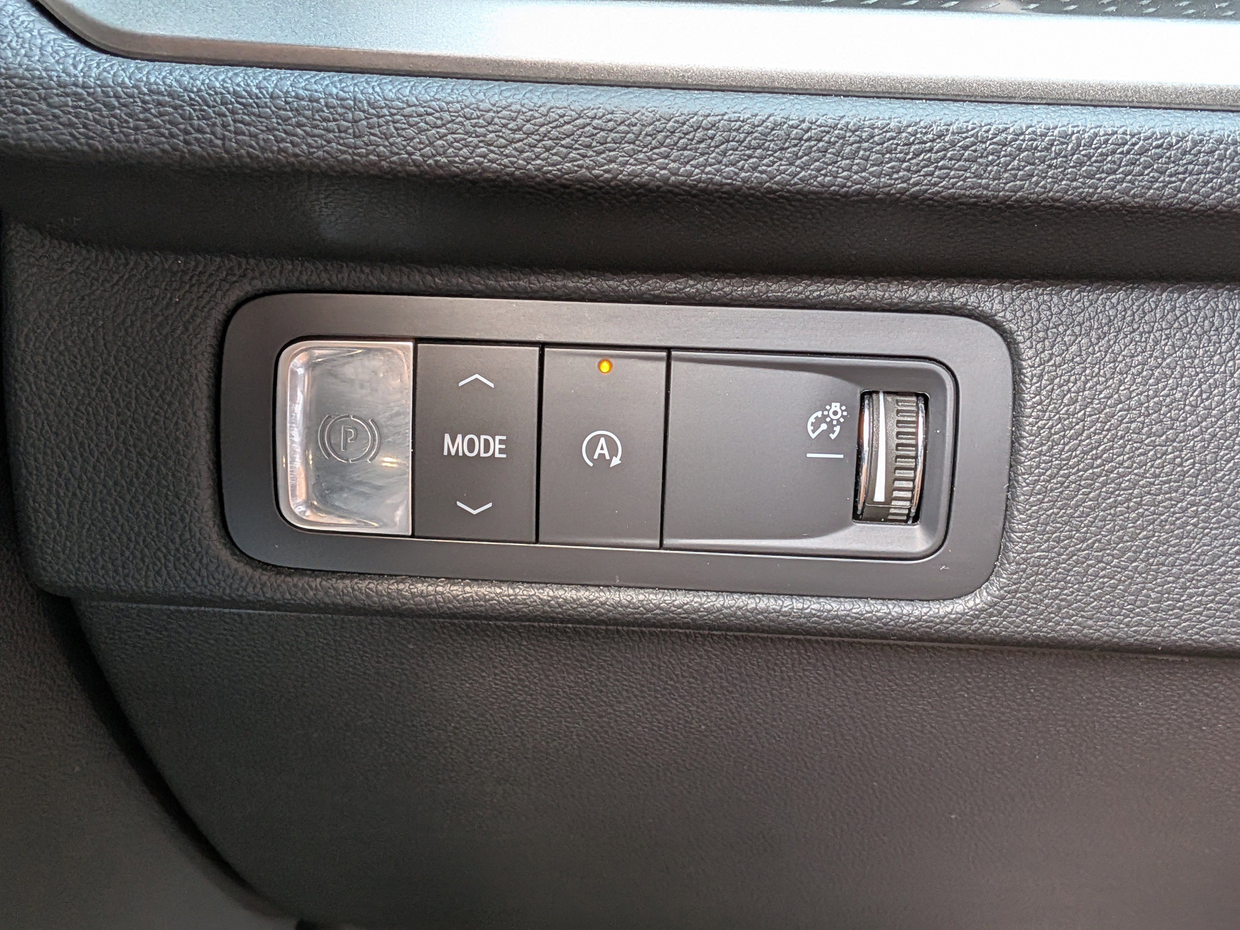 Used 2024 Chevrolet Traverse LS w/ Midnight/Sport Edition FWD image 21