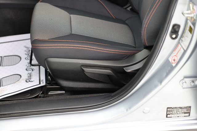 Used 2019 Subaru Crosstrek 2.0i Premium w/ Eyesight System AWD/4WD image 13