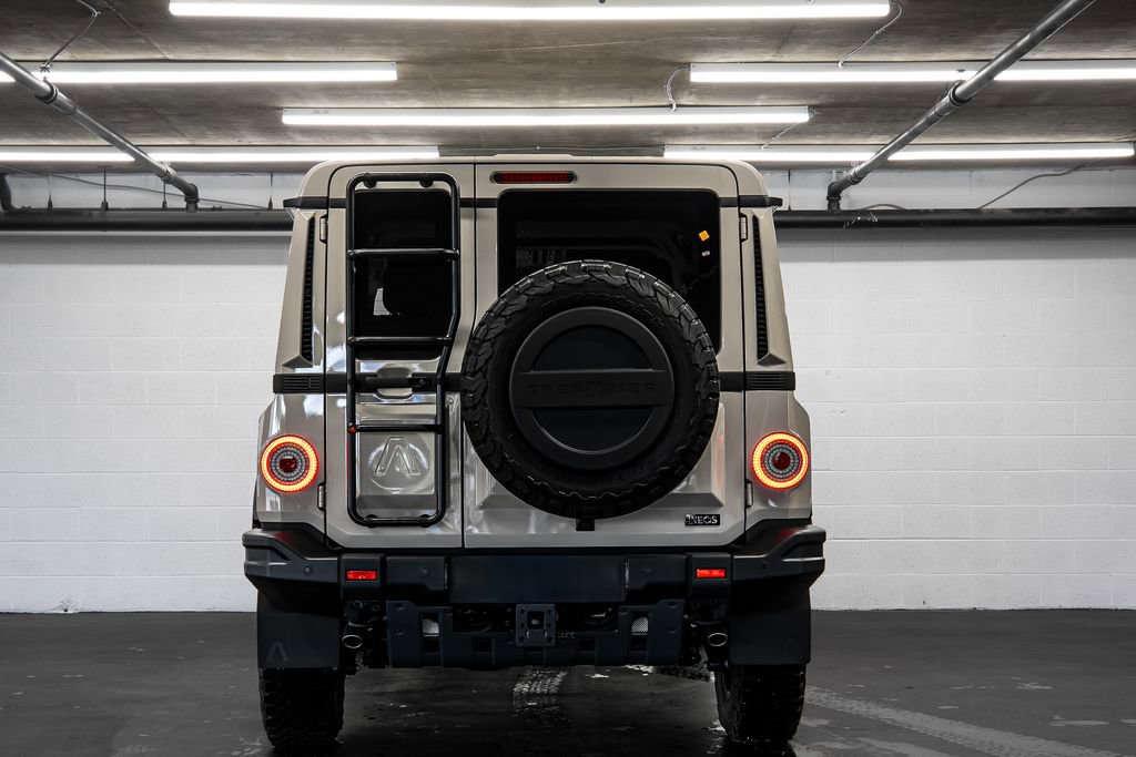 Used 2025 INEOS Grenadier Fieldmaster Edition image 4
