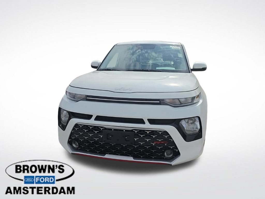 Used 2022 Kia Soul GT-Line FWD image 2
