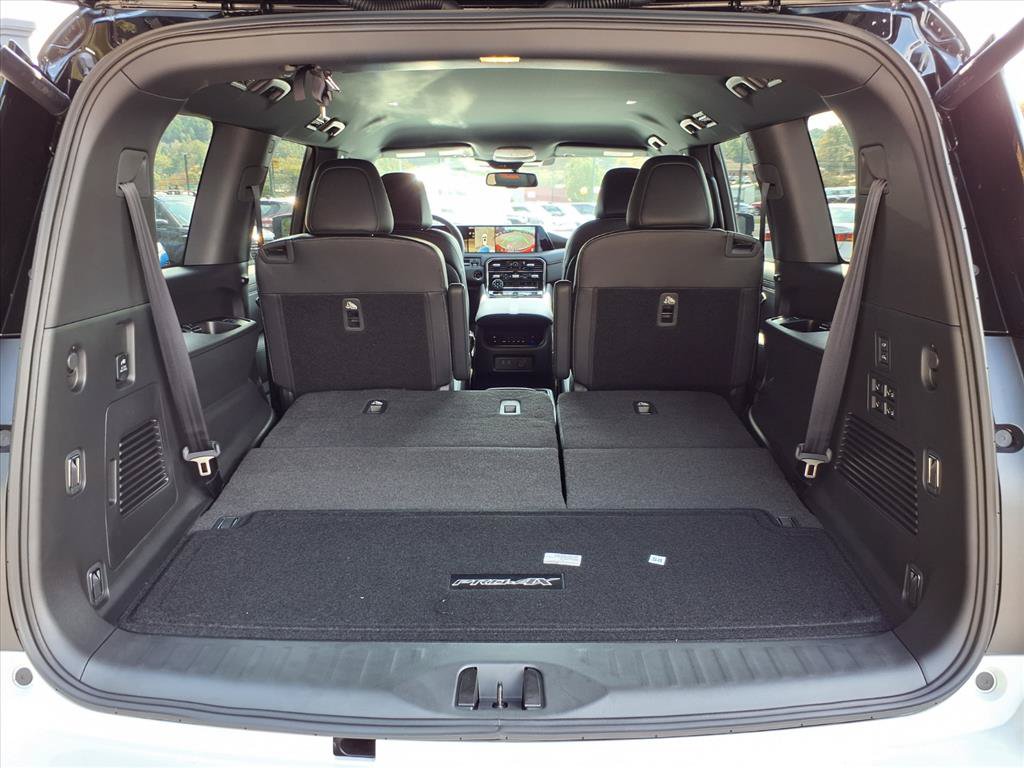New 2026 Nissan Armada PRO-4X w/ Captain's Chari Seat Package AWD/4WD image 26