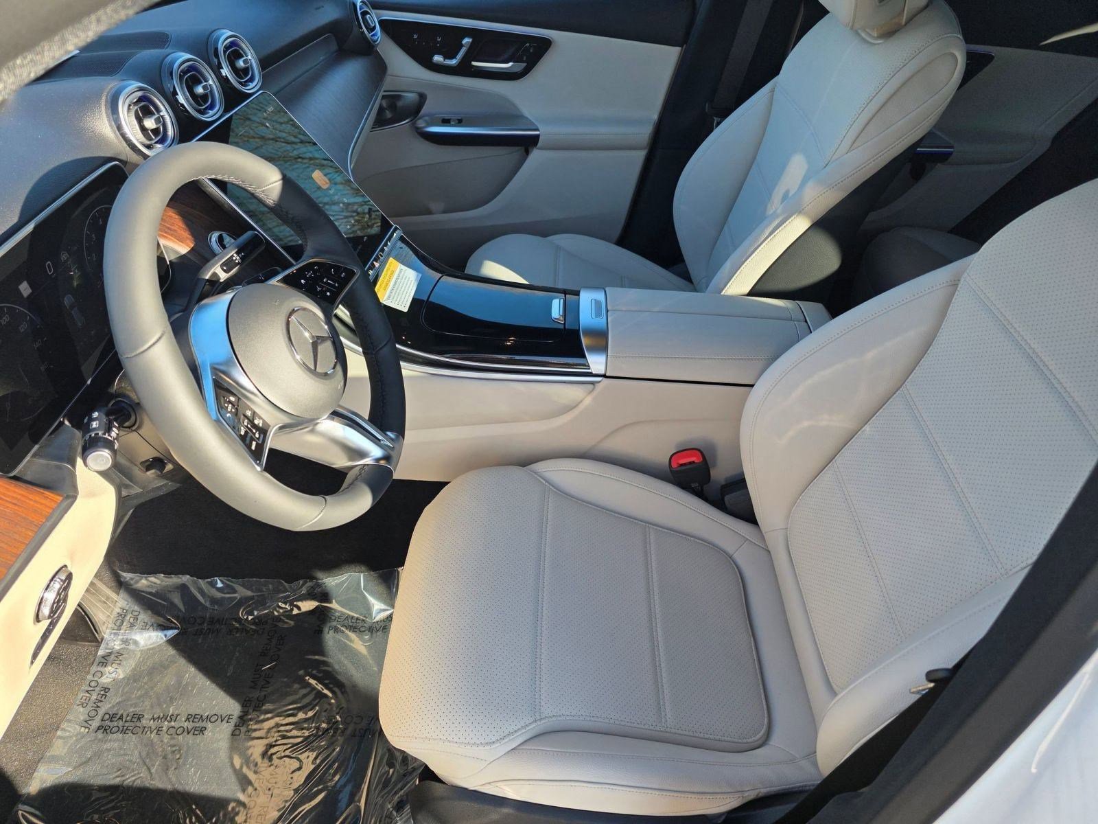 Used 2026 Mercedes-Benz GLC 300 4MATIC image 5