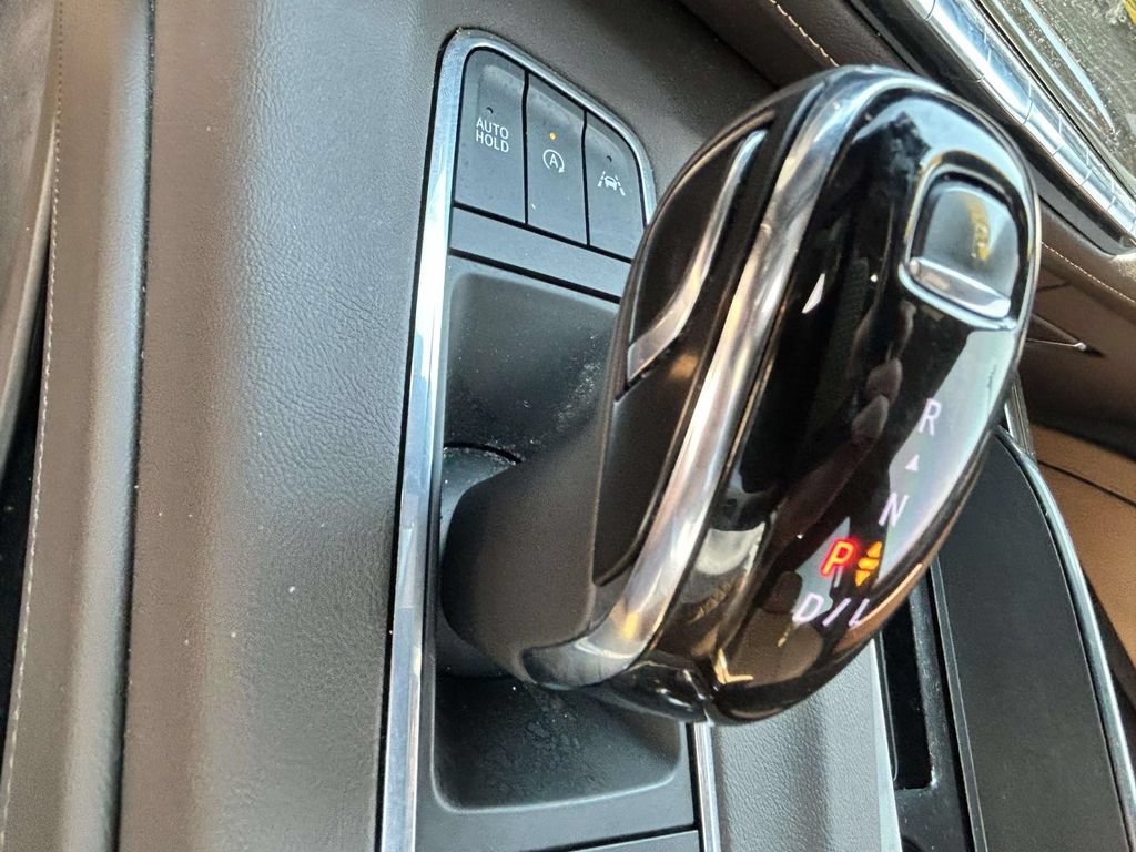 Used 2022 Cadillac Escalade Sport w/ Touring Package AWD/4WD image 19