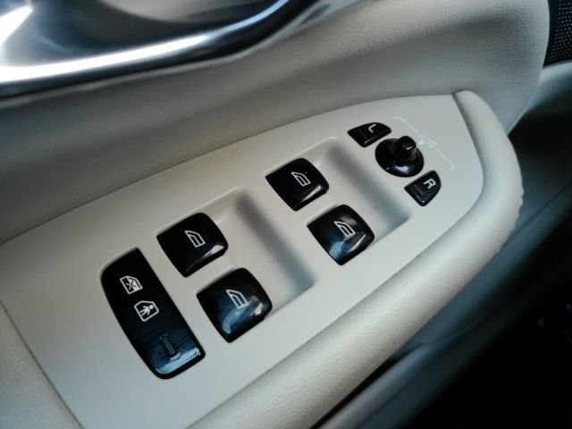 Used 2022 Volvo XC90 T8 Inscription AWD/4WD image 39