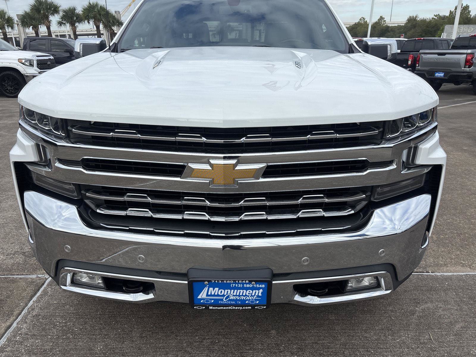 Used 2019 Chevrolet Silverado 1500 LTZ w/ LTZ Texas Edition AWD/4WD image 3