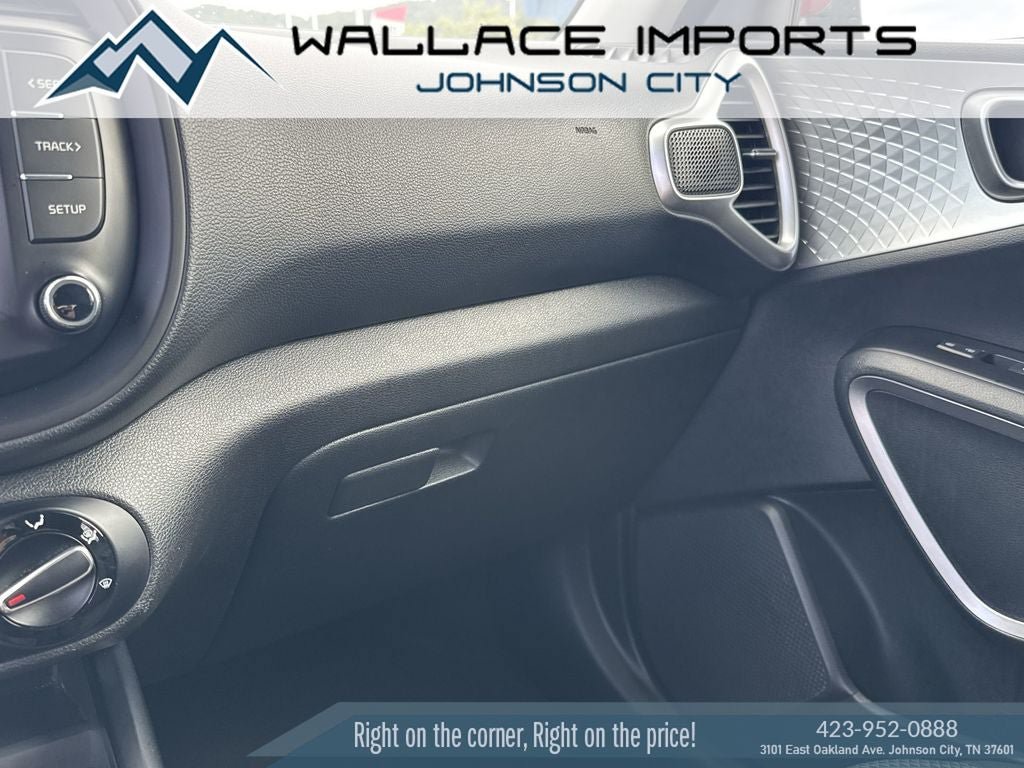 Used 2022 Kia Soul LX w/ Technology Package FWD image 19