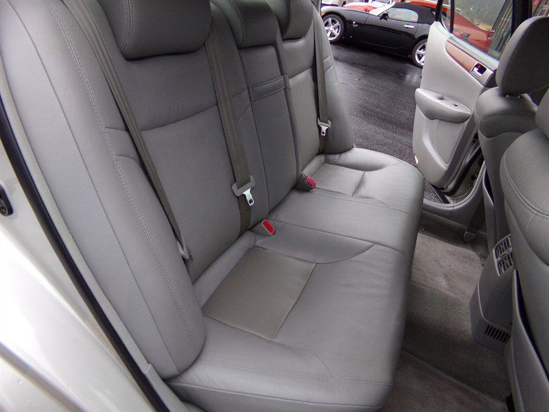 Used 2005 Lexus ES 330 Sedan image 34