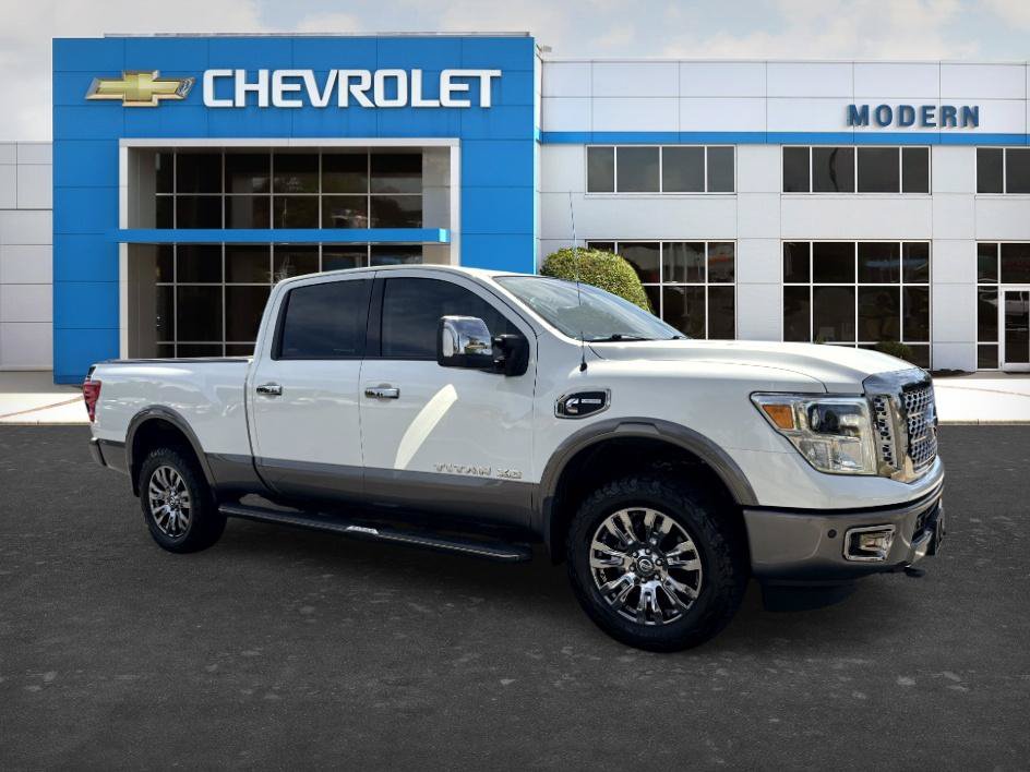 Used 2017 Nissan Titan Platinum Reserve AWD/4WD image 6