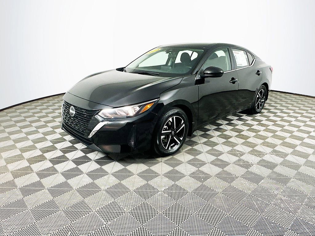 Certified 2024 Nissan Sentra SV FWD image 5
