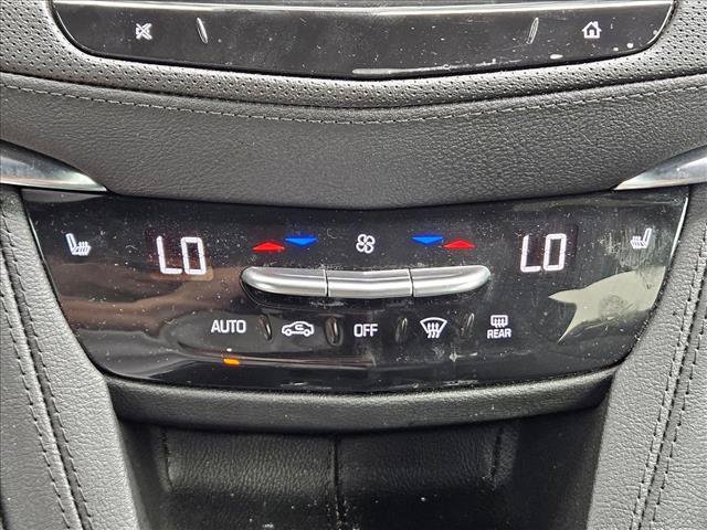 Used 2022 Cadillac XT5 Luxury FWD image 9